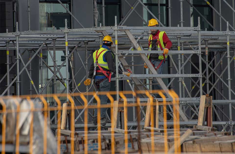 Oglas koji bi mogao da zainteresuje svakog tesara i armirača Oglas koji bi mogao da zainteresuje svakog tesara i armirača