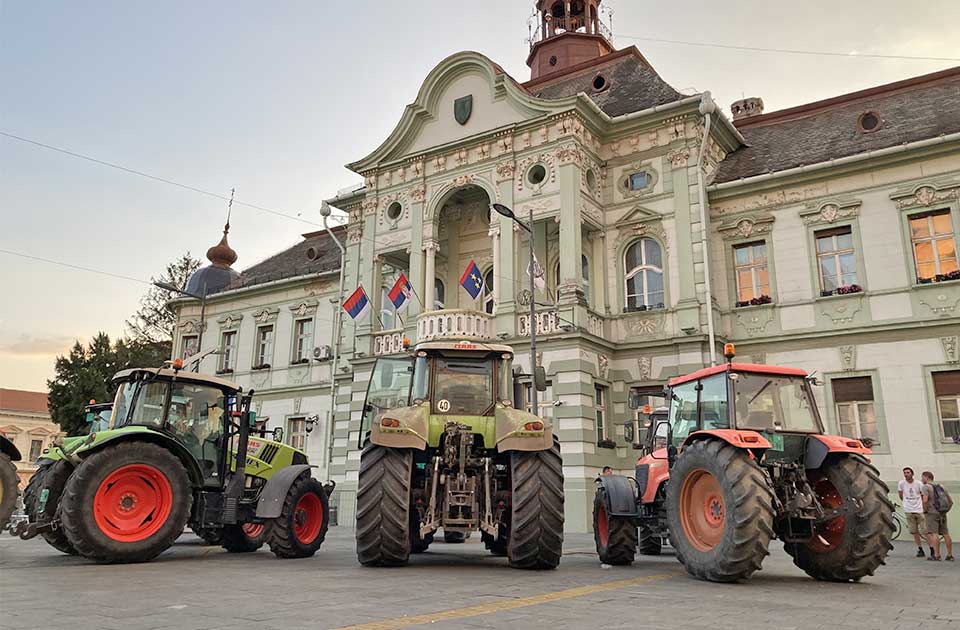 Poljoprivrednici upozoravaju: „Ako cena pšenice ostane 18 dinara, izlazimo na ulice“