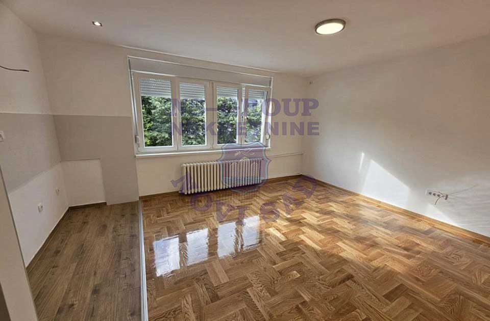 FOTO: Od garaže do vikendice – šta se prodaje u Novom Sadu i okolini FOTO: Od garaže do vikendice – šta se prodaje u Novom Sadu i okolini