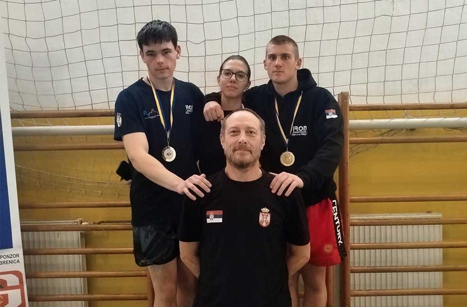 Veliki uspeh zrenjaninskih boraca na međunarodnom turniru u sanda boksu Veliki uspeh zrenjaninskih boraca na međunarodnom turniru u sanda boksu