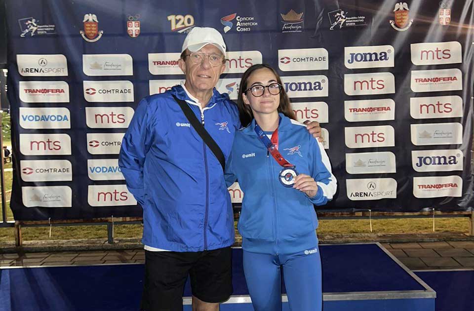 Ovo je devojka koja će predstavljati Srbiju u SAD: Dunja Eremić osvojila srebro i oborila rekord