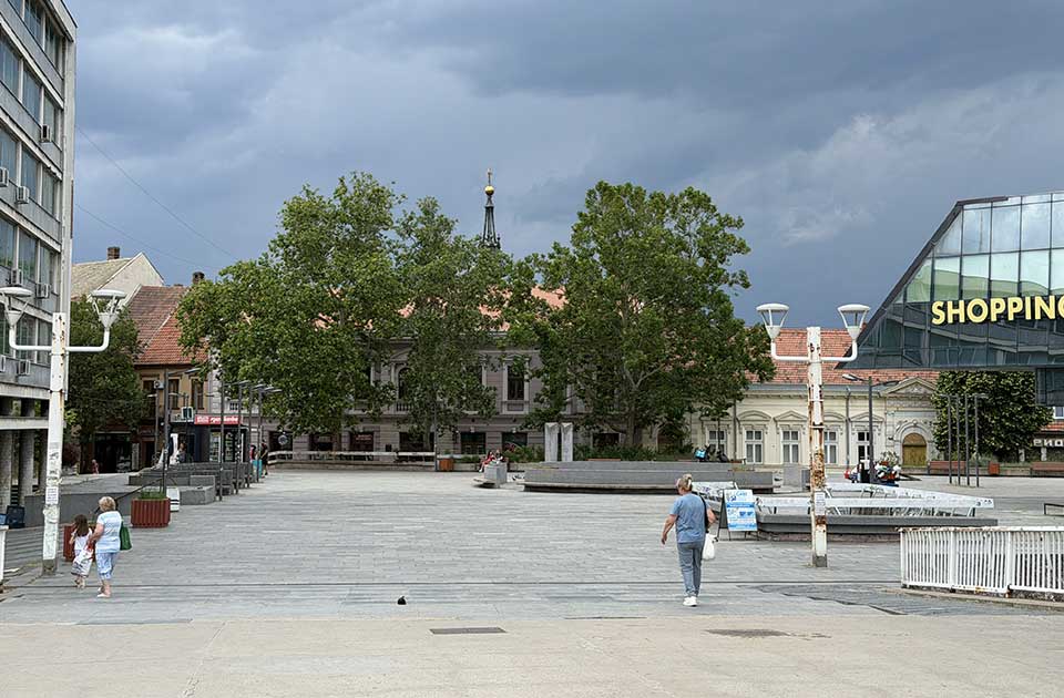 Alarmantni podaci: U srednjem Banatu umrlo duplo više ljudi nego što je rođeno beba Alarmantni podaci: U srednjem Banatu umrlo duplo više ljudi nego što je rođeno beba