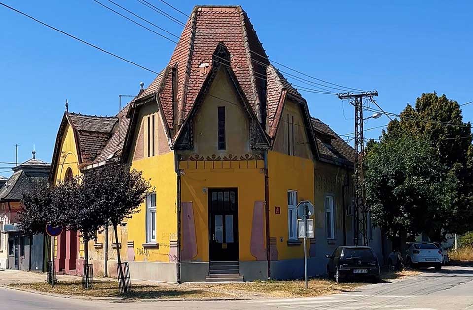 VIDEO: Jedna od najlepših kuća u Zrenjaninu – pogledajte remek-delo Janoša Panjija VIDEO: Jedna od najlepših kuća u Zrenjaninu – pogledajte remek-delo Janoša Panjija