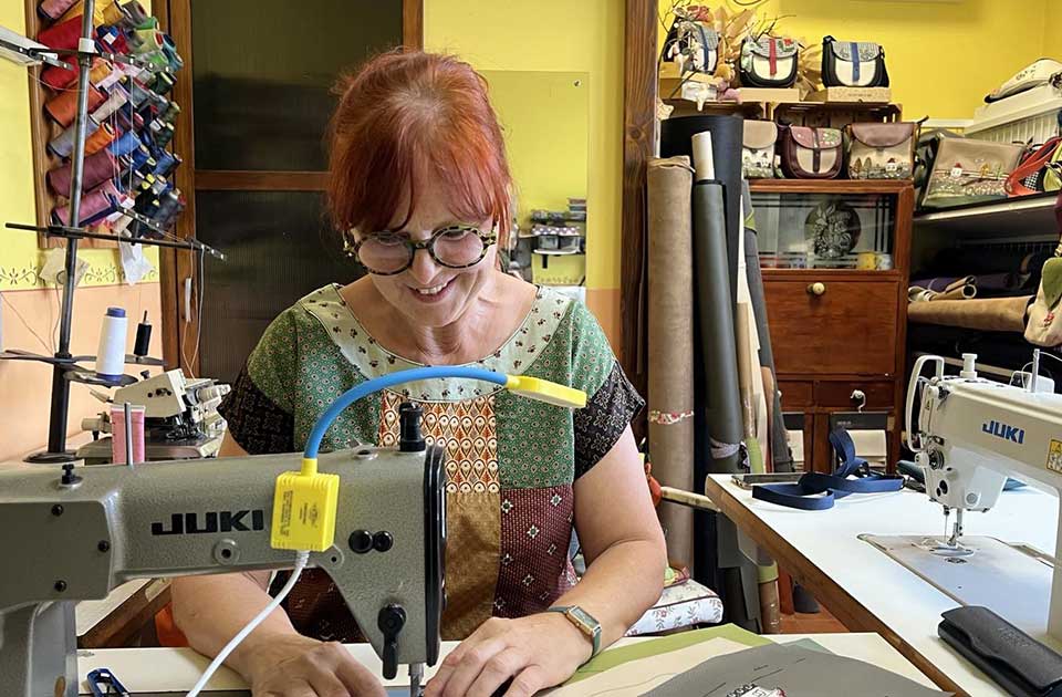 Rode, guske, Begej i vojvođanska sela na torbama koje iz Zrenjanina stižu do Londona i Kanade Rode, guske, Begej i vojvođanska sela na torbama koje iz Zrenjanina stižu do Londona i Kanade