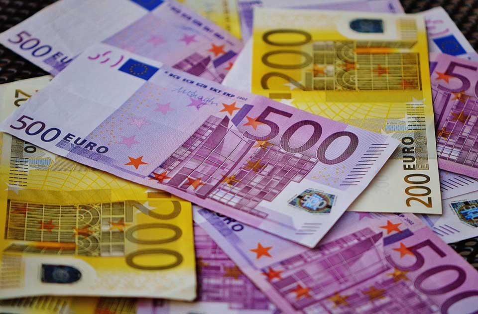 DOBITAK ZA PAMĆENJE: Uložio 50 dinara, osvojio čak 1.125.234 EVRA!