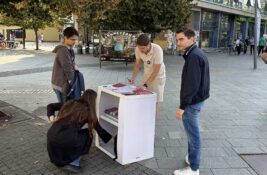 VIDEO: Studenti predstavili Studentski plan – građani prilazili štandu iz minuta u minut