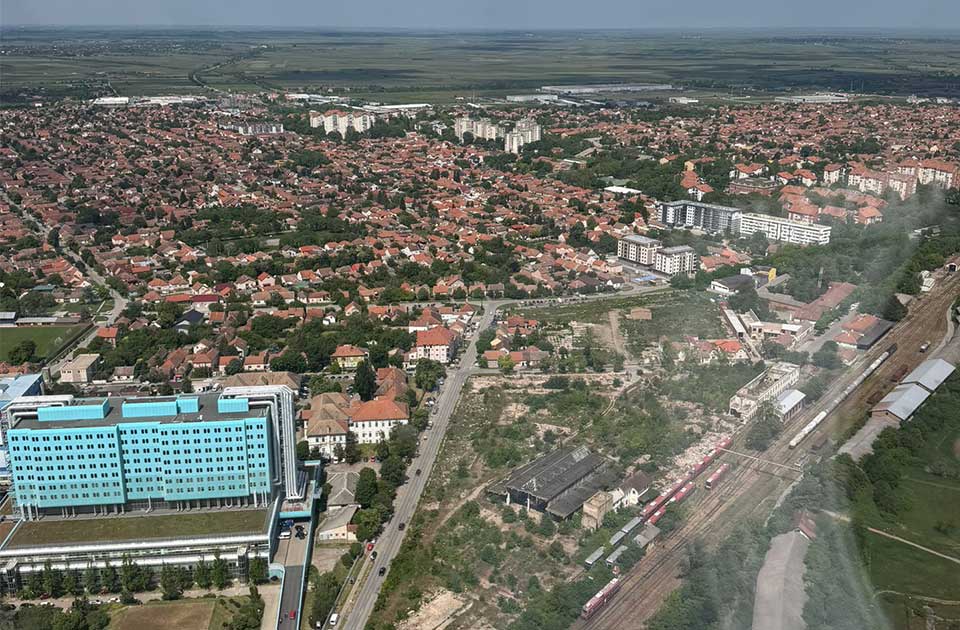 Velika razlika u cenama građevinskog zemljišta: U Zrenjaninu 568, u Novom Sadu 7.672 evra Velika razlika u cenama građevinskog zemljišta: U Zrenjaninu 568, u Novom Sadu 7.672 evra