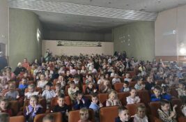 „Dečje Liparske“ u Srpskoj Crnji: Najmlađi čuvaju uspomenu na Đuru Jakšića