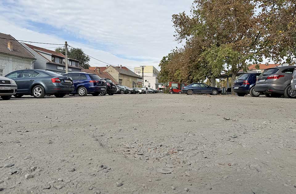 parking u ulici vuka karadžića