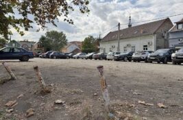 VIDEO: Ovaj parking godinama izaziva nezadovoljstvo vozača – i nije teško razumeti zašto