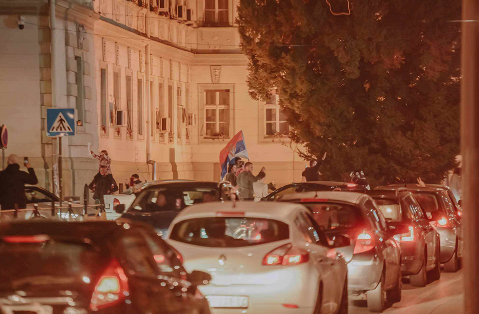 Zrenjanin uz studente, ostale opštine Srednjeg Banata uz SNS i Aleksandra Vučića Zrenjanin uz studente, ostale opštine Srednjeg Banata uz SNS i Aleksandra Vučića