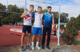 Strahinja Kojdić postavio novi nacionalni rekord i osvojio dve zlatne medalje