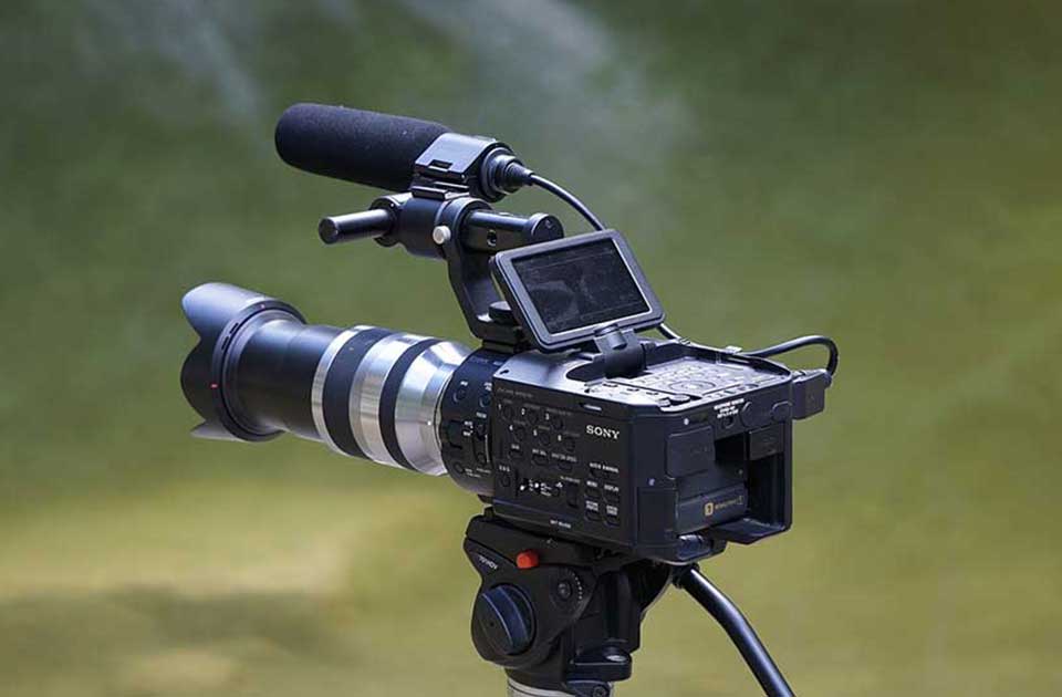 Opozicija traži da REM oduzme dozvolu Televiziji Santos: „Ne zaslužuju status medija“ Opozicija traži da REM oduzme dozvolu Televiziji Santos: „Ne zaslužuju status medija“